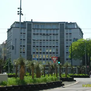2* Otel Domo Mondial