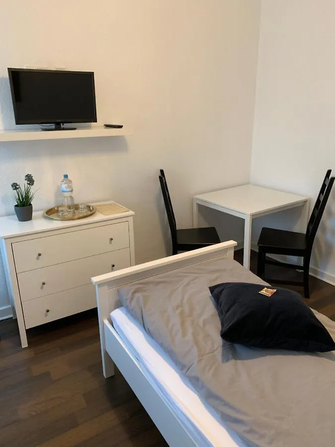 Zum Armen Mann Bed & Breakfast Dusseldorf