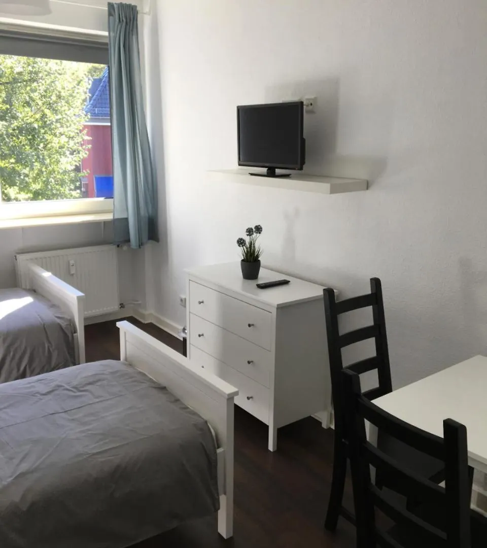 뒤셀도르프 Zum Armen Mann B&B