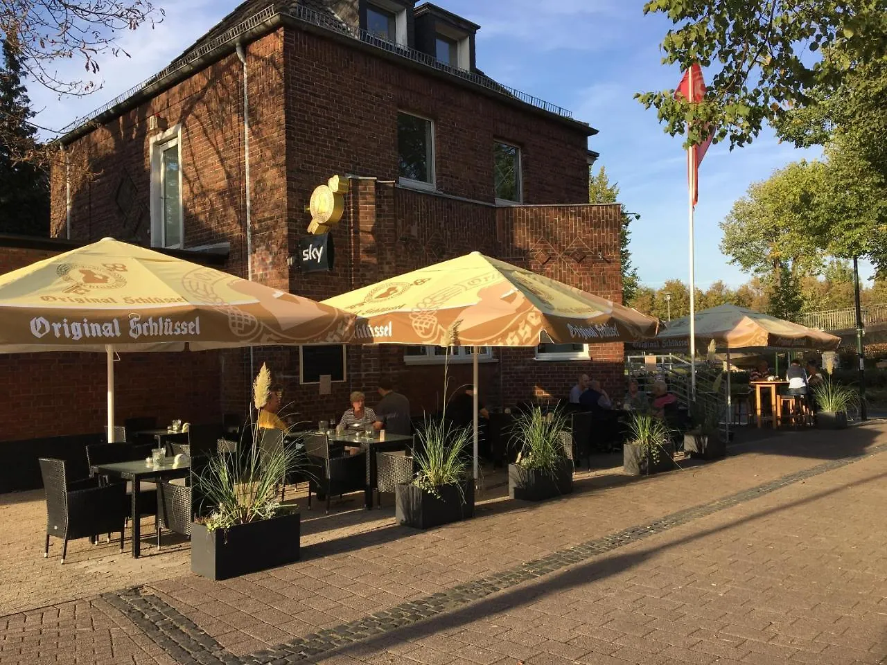 Zum Armen Mann Bed & Breakfast Dusseldorf Germany